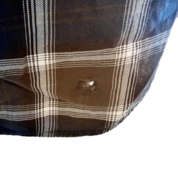 Gap Lightweight Brown & Navy Plaid Button Down Long Sleeve Shirt Size Medium - Picture 10 of 14